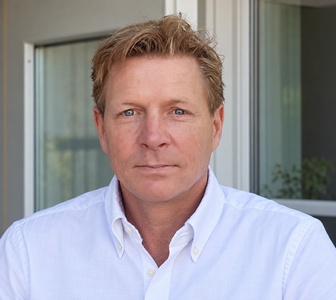 Erik Carlman, founder of Langwhich